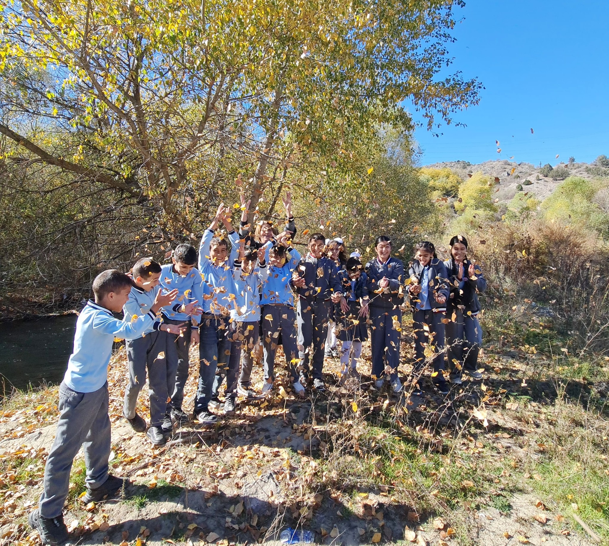 Laçın məktəbliləri payız tətilini birgə keçirirlər
