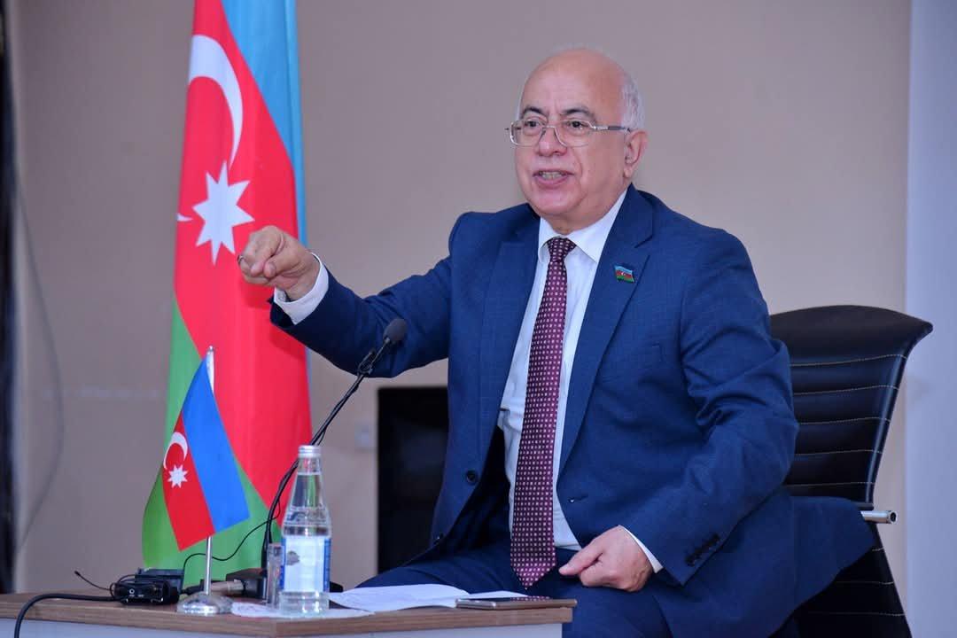 Anar İsgəndərov: Məktəb və bağçaların tikintisi üçün ayrılan vəsait artırılmalıdır  