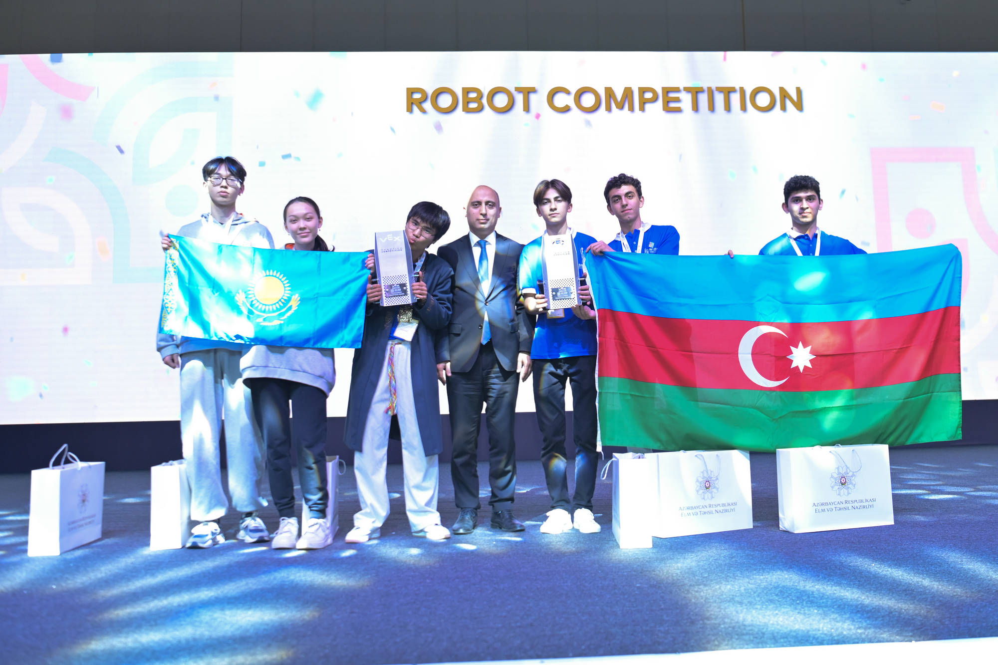 SAF 2025-in qalibləri mükafatlandırılıblar