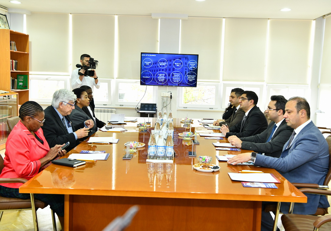 CAR-ın Ali Təhsil və Təlim Nazirliyinin nümayəndə heyəti ADNSU-da olub