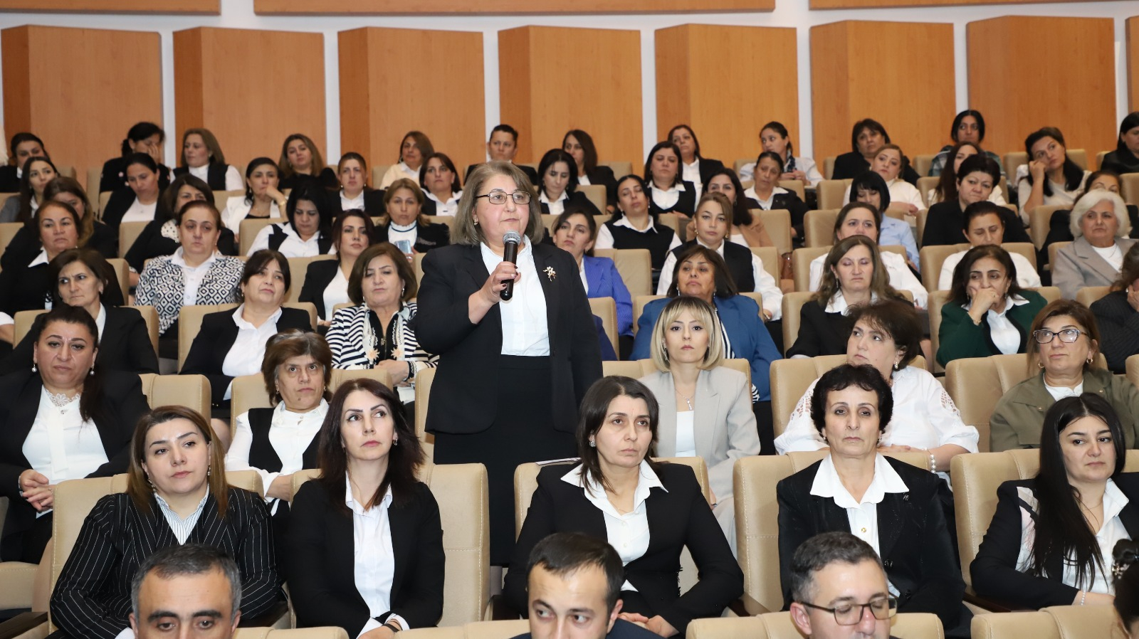 ETİHİ Respublika Komitəsi Şəkidə 300-ə yaxın ilk təşkilat sədrini bir araya gətirib