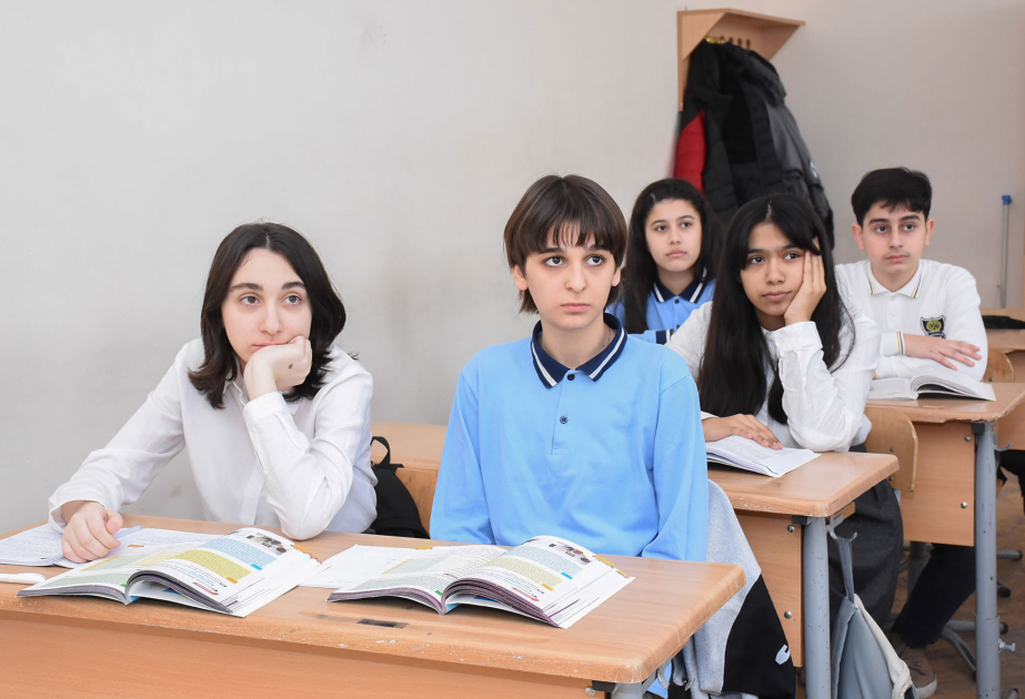 Şagird sayı az olan məktəblərin sayı açıqlanıb