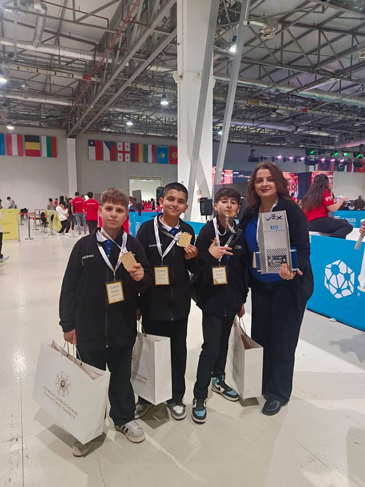 5 illik yubileyə 5 qızıl medal – Abşeron-Xızı regionunun şagirdlərindən uğurlu nəticə