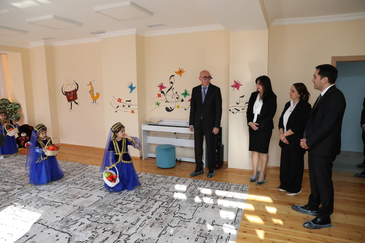 Nazir müavini Lənkəranda təhsil müəssisələrində olub