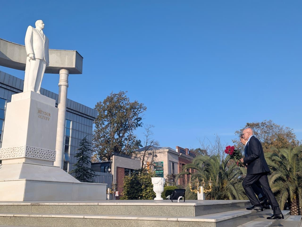 Nazir müavini Lənkəranda təhsil müəssisələrində olub