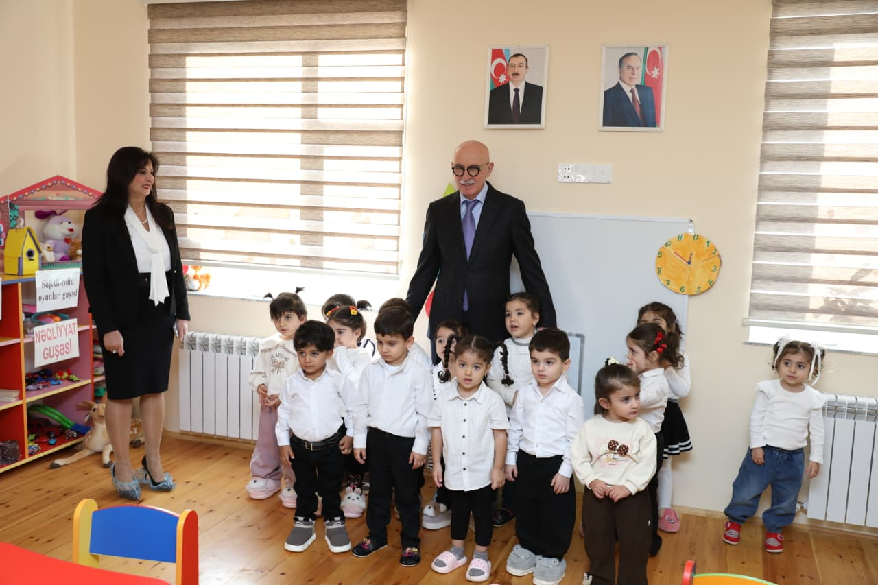 Nazir müavini Lənkəranda təhsil müəssisələrində olub