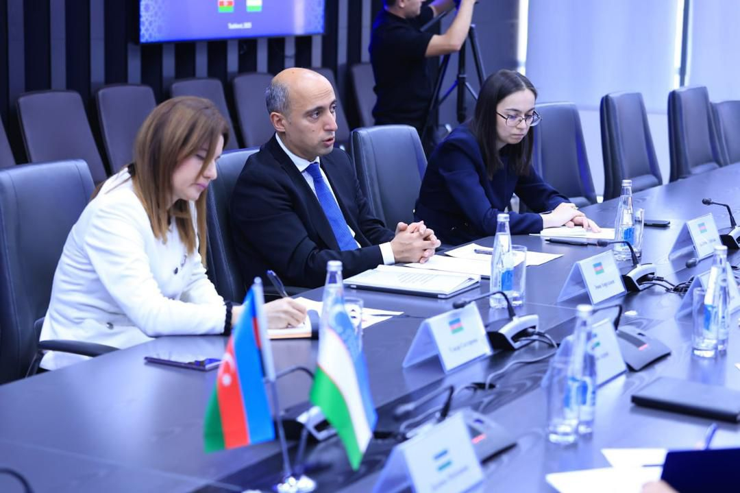 Nazir Özbəkistanın ali təhsil, elm və innovasiyalar nazirinin birinci müavini ilə görüşüb