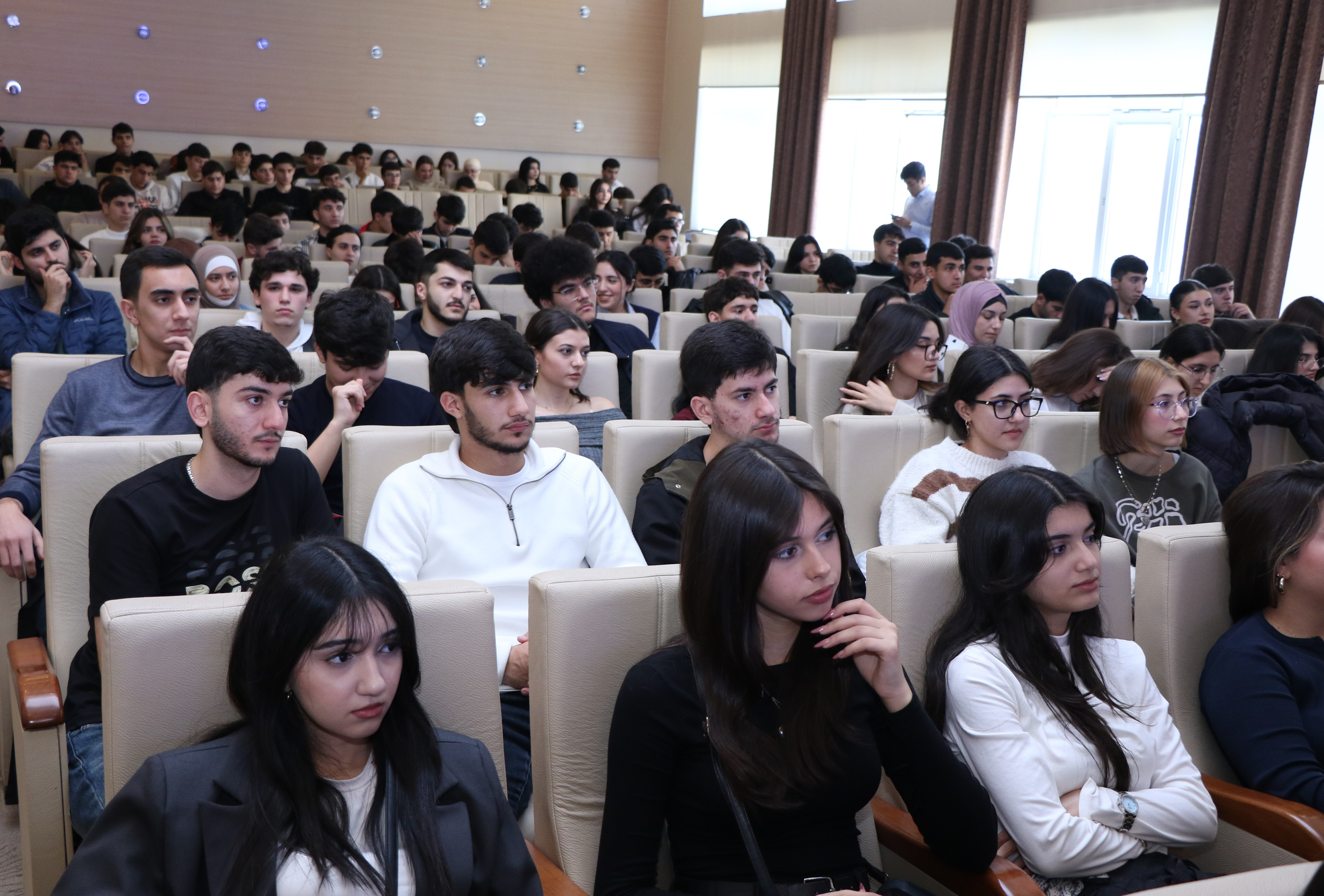 AzMİU və TTKF arasında görüş keçirilib