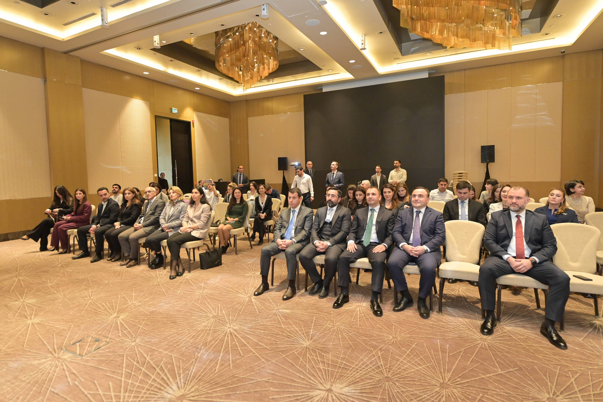 Məktəblilər üçün yeni rəqəmsal ingilis dili öyrənmə platforması yaradılıb