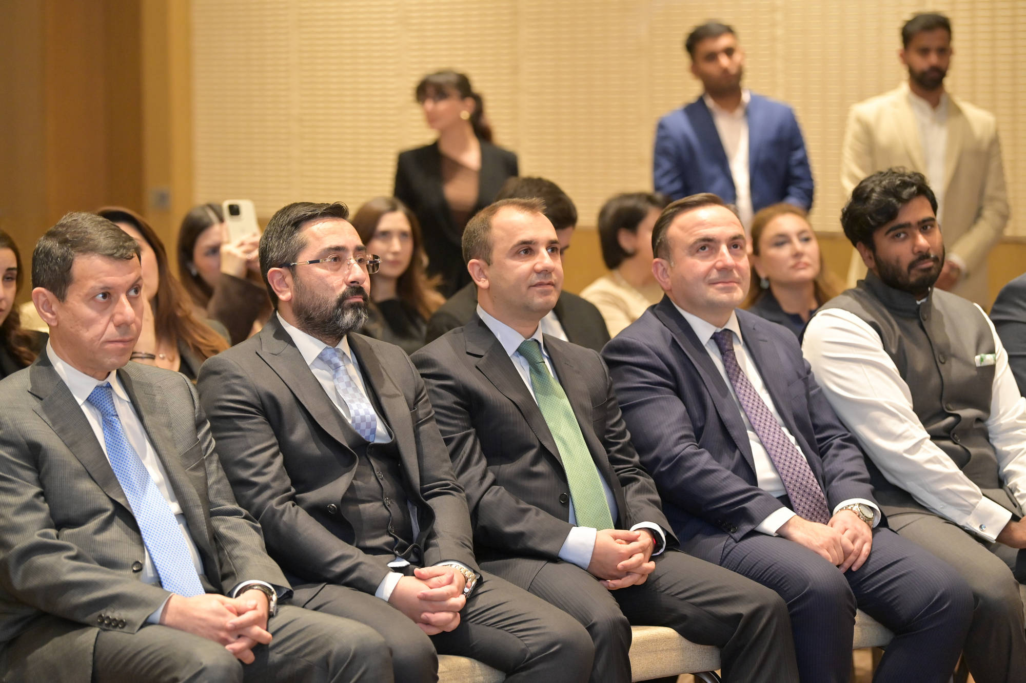 Məktəblilər üçün yeni rəqəmsal ingilis dili öyrənmə platforması yaradılıb