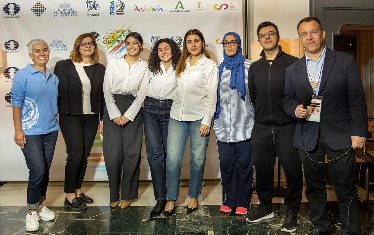 Qadın şahmatçılarımız dünya çempionatında ikinci olub