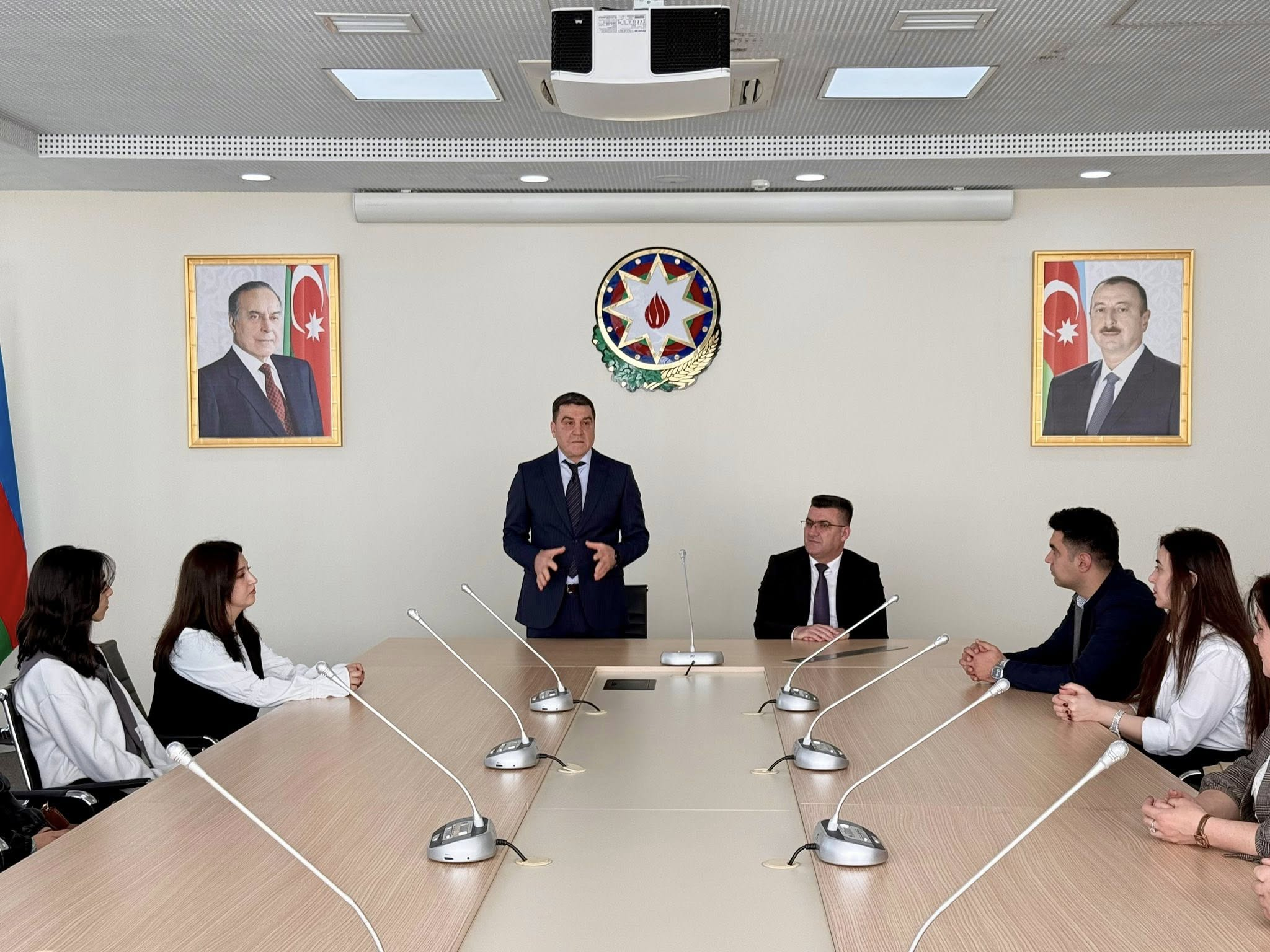 Qəbələ Peşə Təhsil Mərkəzinin tələbələri rayon məhkəməsinə ekskursiya ediblər