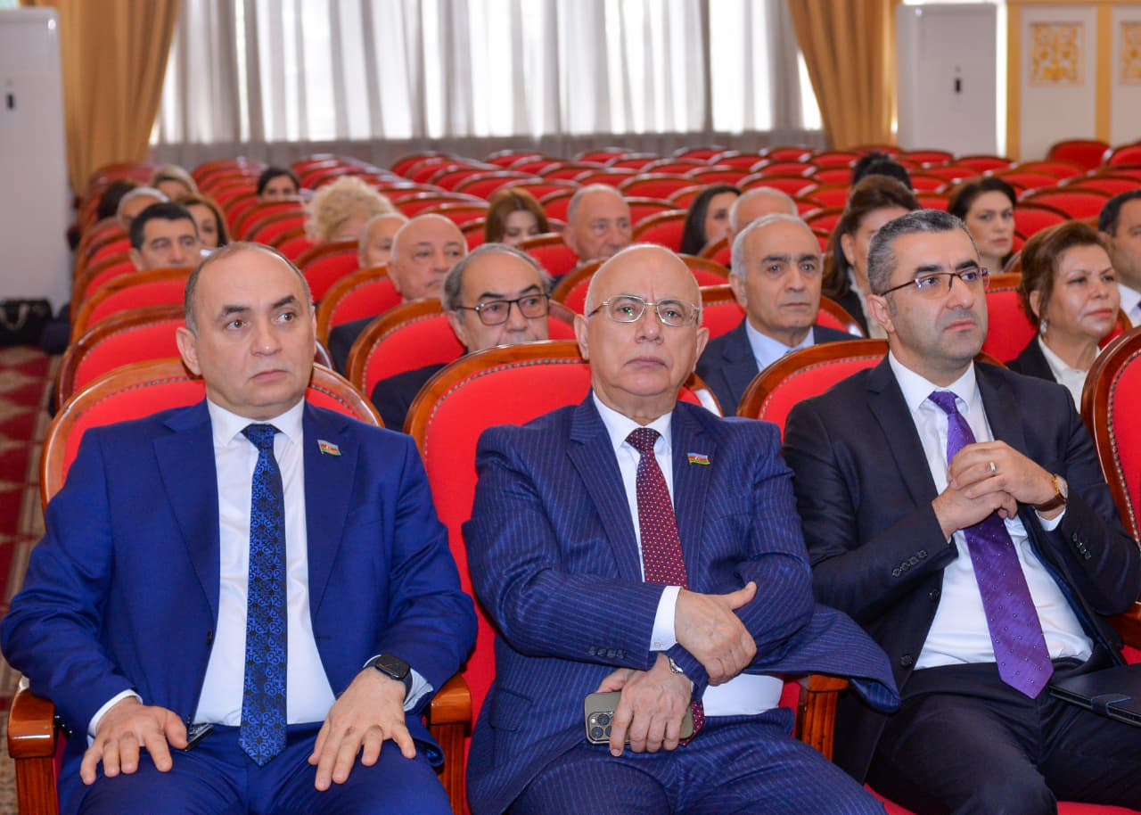 ADPU-da ali təhsildə keyfiyyət və müəllim hazırlığına həsr edilmiş konfranslar keçirilib