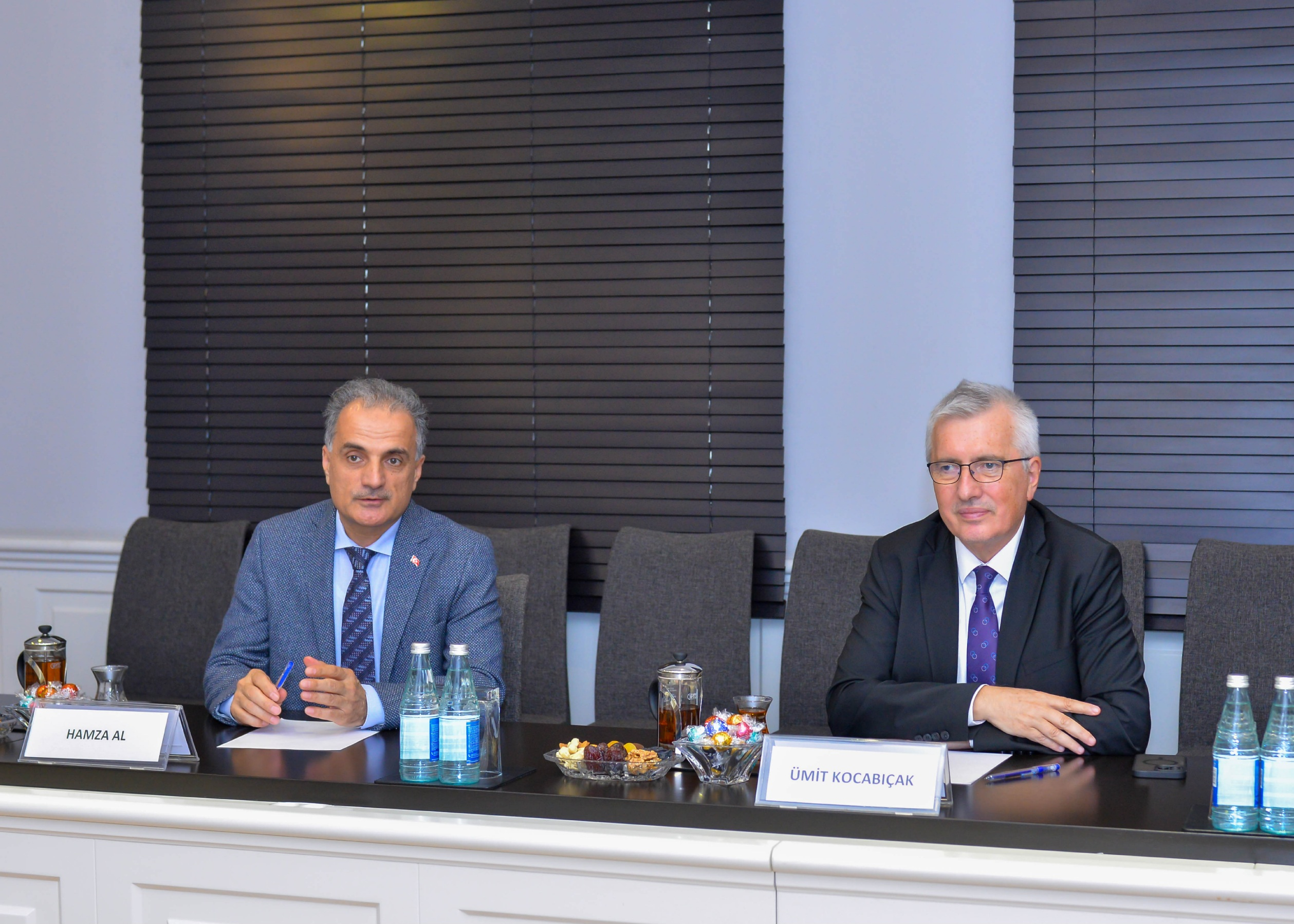 Nazir Türkiyənin Ali Təhsildə Keyfiyyət Təminatı Şurasının sədri ilə görüşüb