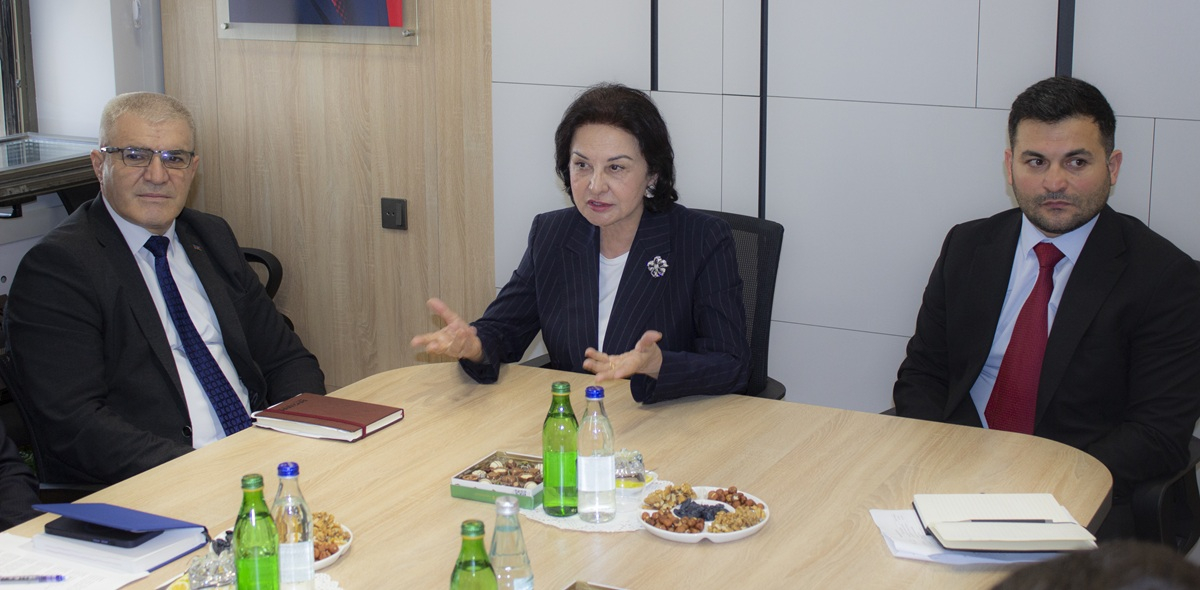 AzMİU-da Məzun Assosiasiyasının növbəti görüşü keçirilib