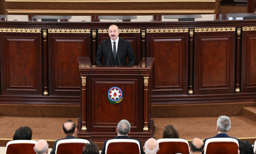 Azərbaycan Prezidenti: Bizim dilimiz çox zəngindir və xarici kəlmələrə ehtiyac da yoxdur