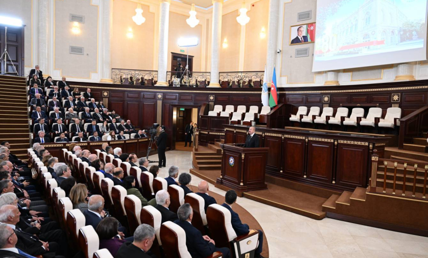 Prezident İlham Əliyev: Bu gün süni intellekt ölkələrin gələcək inkişafının ayrılmaz hissəsidir