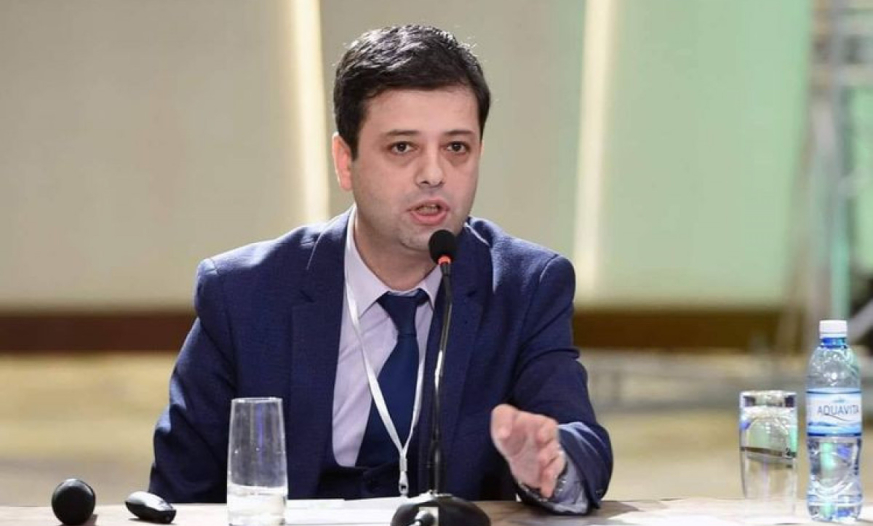 Media savadlılığı orta məktəblərdə tədris edilməlidir – BDU-nun dekanı