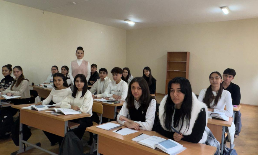 “Bu layihə müəllimi də, şagirdi də dəyişir” –  Valideynlər razılıq edirlər