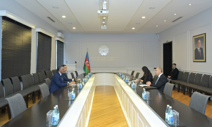 Elm və təhsil naziri Sudan Respublikasının səfiri ilə görüşüb