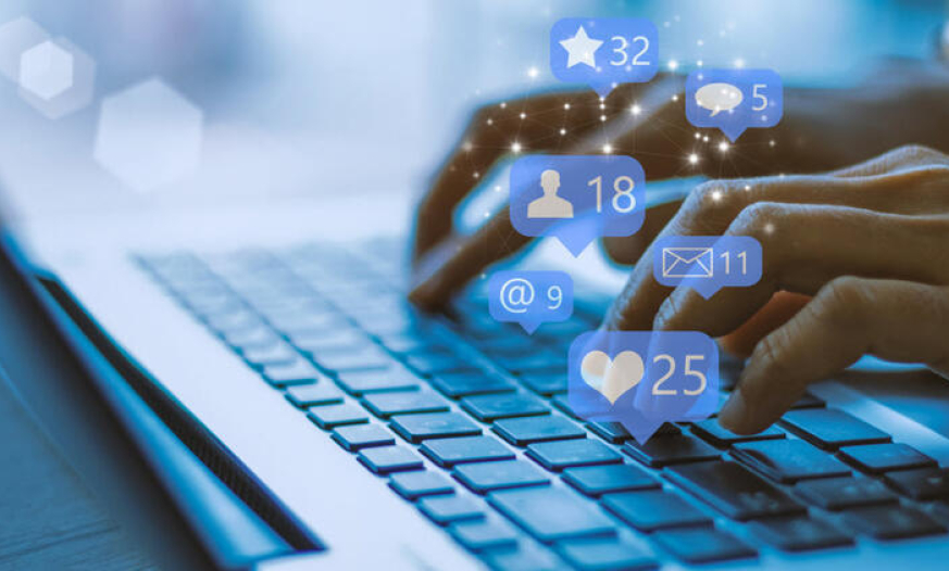 Azərbaycanda sosial şəbəkələrə giriş üçün yaş məhdudiyyəti olacaq