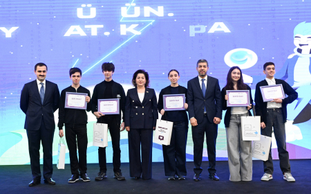 Məktəblilərarası Milli Hakaton – 2025-in qalibləri mükafatlandırılıblar