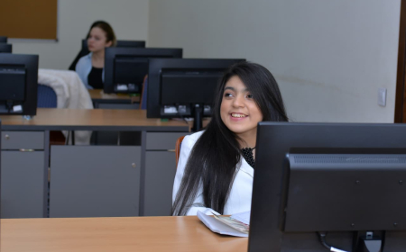 10 yaşında təhsilə başladı, indi qardaşı ilə birinciliklər qazanır