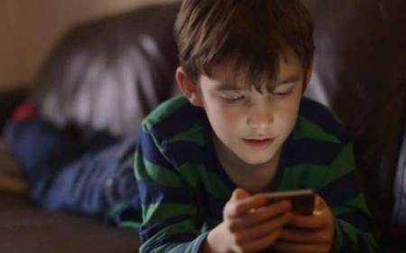 Bəzi uşaqlar üçün yalan xəbərlər yaymaq həyəcanverici fəaliyyətdir