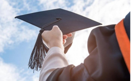 Xaricdə təhsil alanların diplomlarının tanınması üçün müraciətlərin qəbulu müvəqqəti dayandırılır 