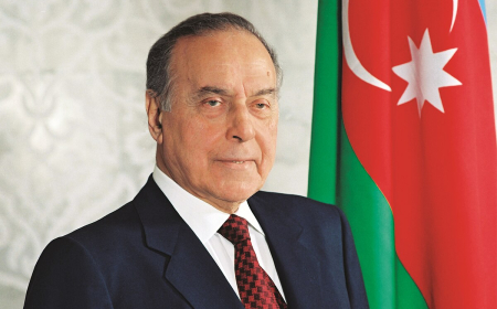 "Ölkəmizdə müəllim bütün xalqın hörmət və ehtiramını qazanmışdır" – QƏZETİN ARXİVİNDƏN