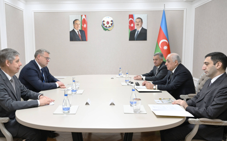 Əli Əsədov Rusiyanın Həştərxan vilayətinin qubernatoru ilə görüşüb 