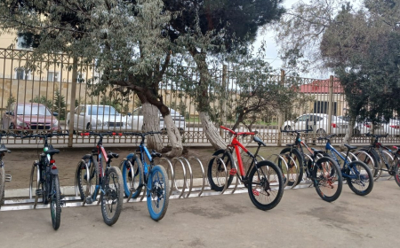 Bu məktəbdə şagirdlər üçün velosiped dayanacağı istifadəyə verilib 