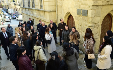 ETİHİ-nin əməkdaşları “İçərişəhər” Dövlət Tarix-Memarlıq Qoruğuna ekskursiya ediblər 