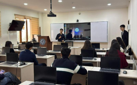 UNEC-də "Açıq qapı" günü keçirilib 