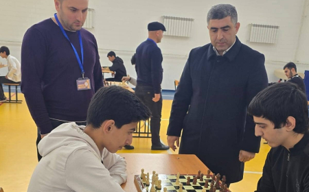 Müəllimlər və tələbələr arasında şahmat turnirinə start verilib 