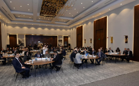 Təhsil Tələbə Krediti Fondunun 4 illik fəaliyyətinə dair hesabat tədbiri keçirilib