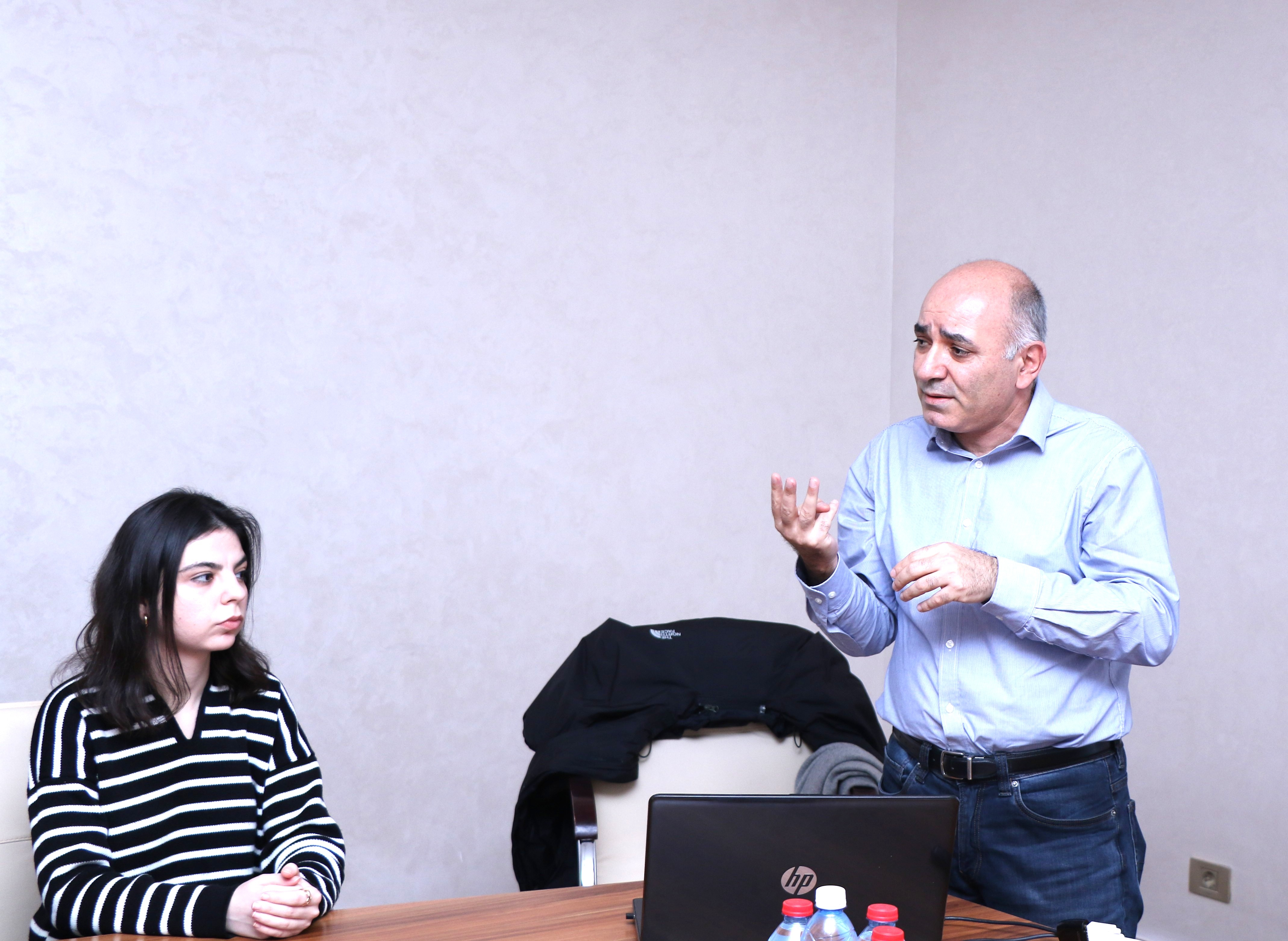 Şimali Dakota Dövlət Universitetinin azərbaycanlı professoru AzMİU-da seminar keçib