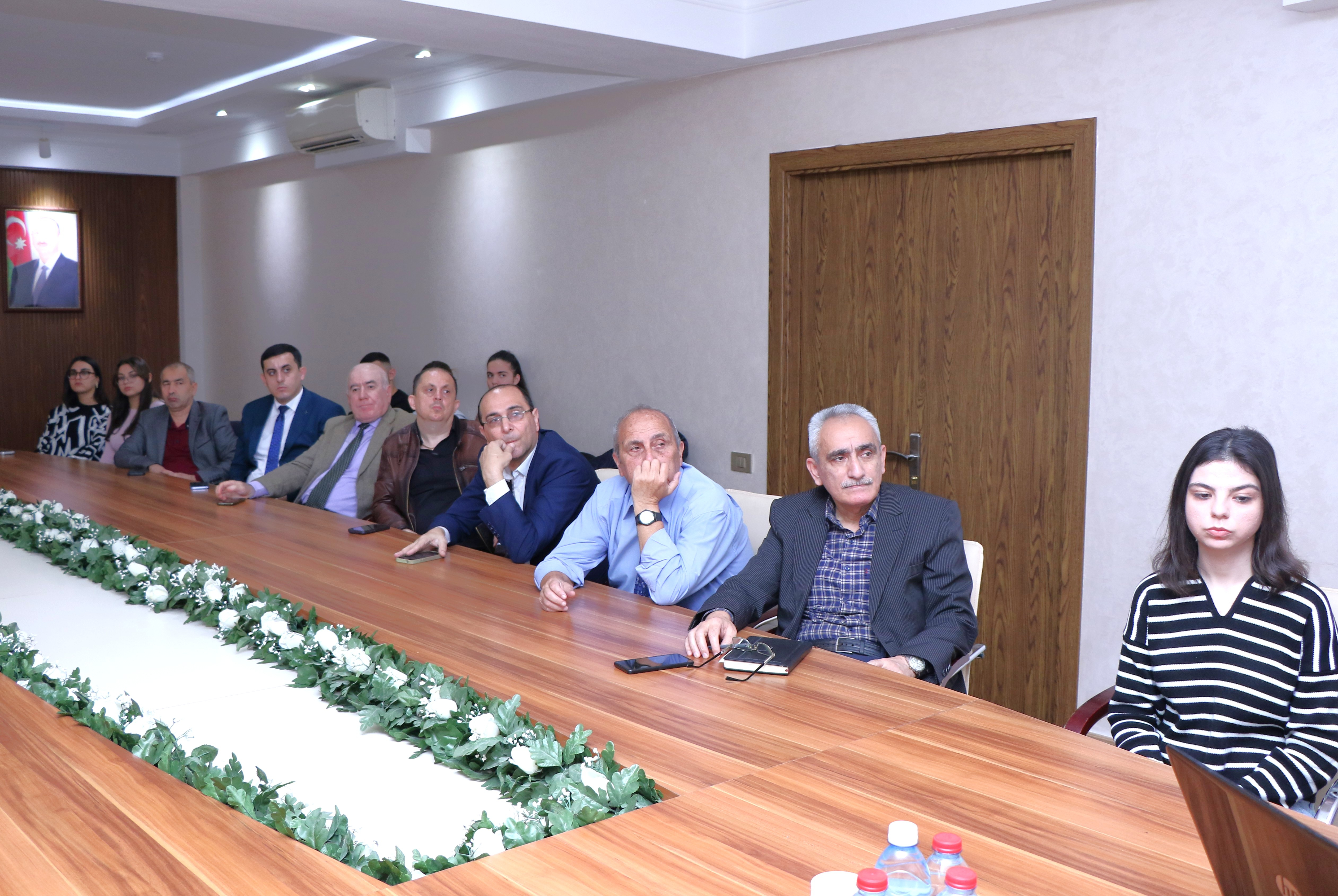 Şimali Dakota Dövlət Universitetinin azərbaycanlı professoru AzMİU-da seminar keçib