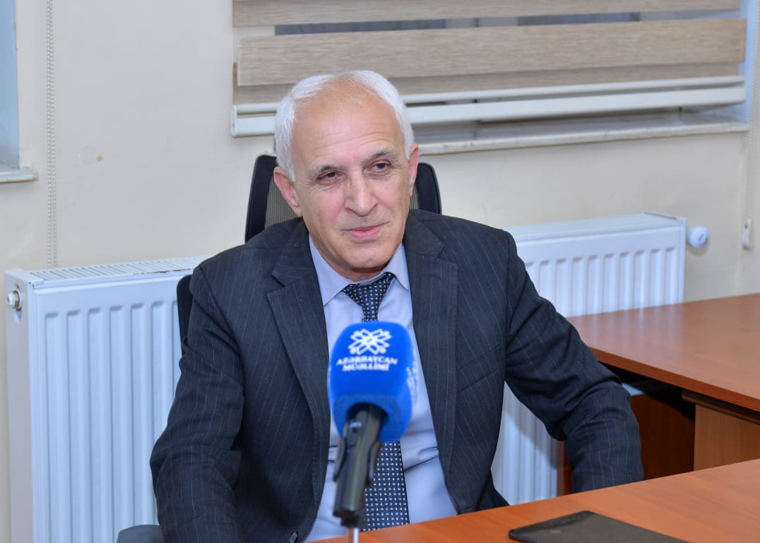 Müəlliminin sevdirdiyi riyaziyyat onun ömür yolunda əhəmiyyətli istiqamət olub