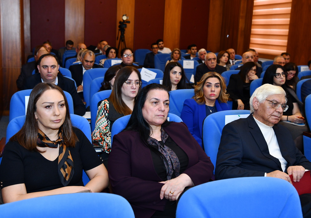 ADNSU-da Elmi Şuranın iclasında görüləcək işlər və hədəflər müzakirə olunub