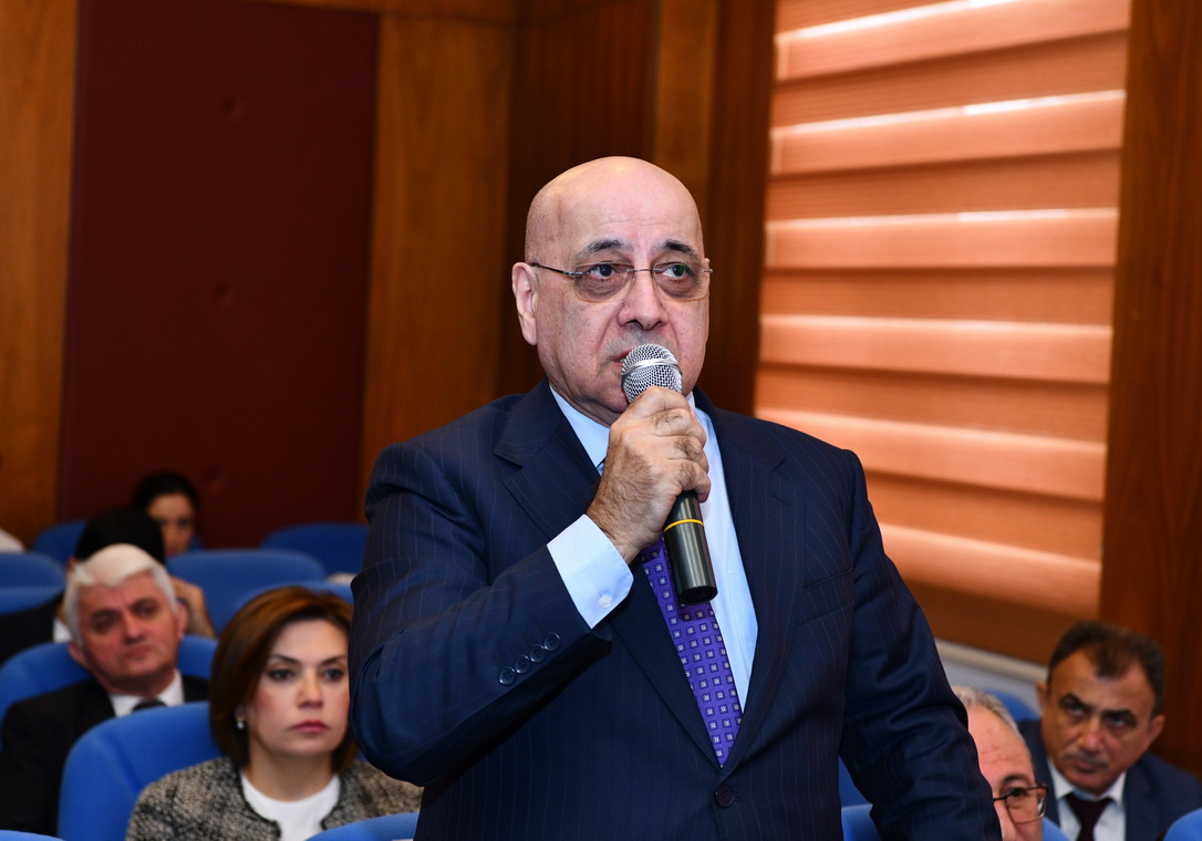 ADNSU-da Elmi Şuranın iclasında görüləcək işlər və hədəflər müzakirə olunub