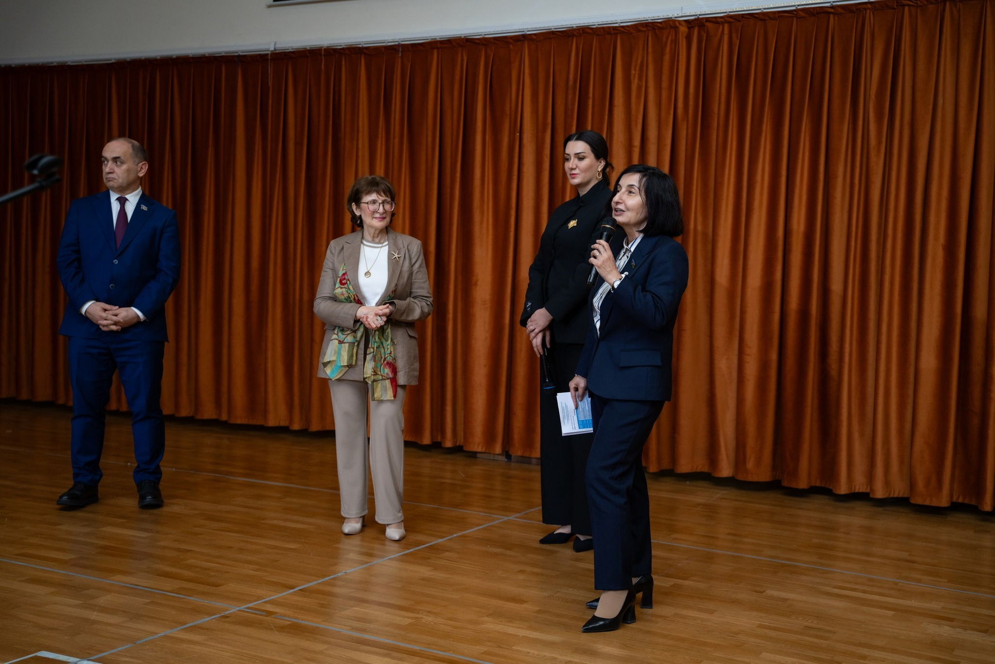 Bakı Avropa Liseyində “Sİ Laboratoriyası: Sİ tədqiq edək” layihəsinə start verilib