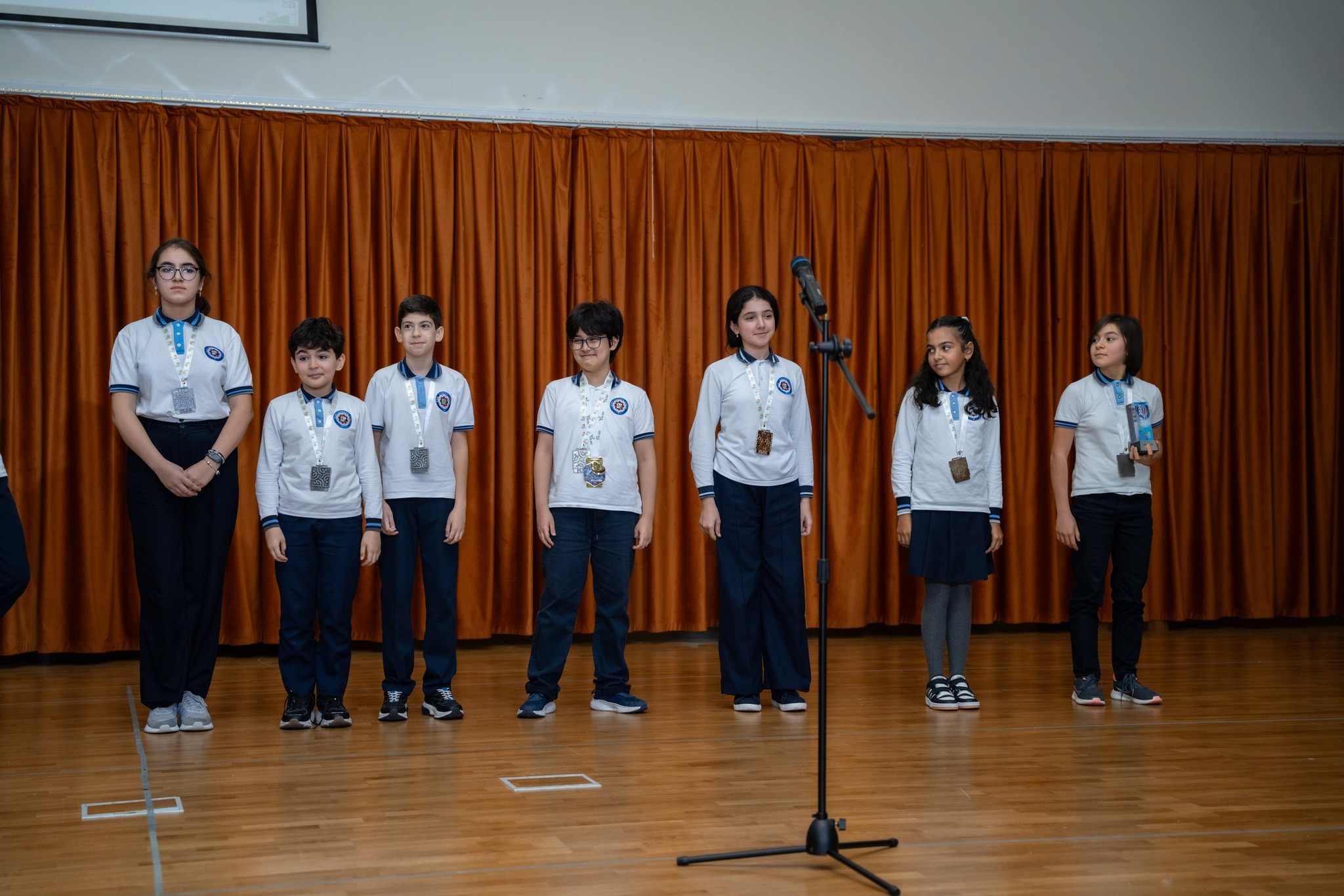 Bakı Avropa Liseyində “Sİ Laboratoriyası: Sİ tədqiq edək” layihəsinə start verilib