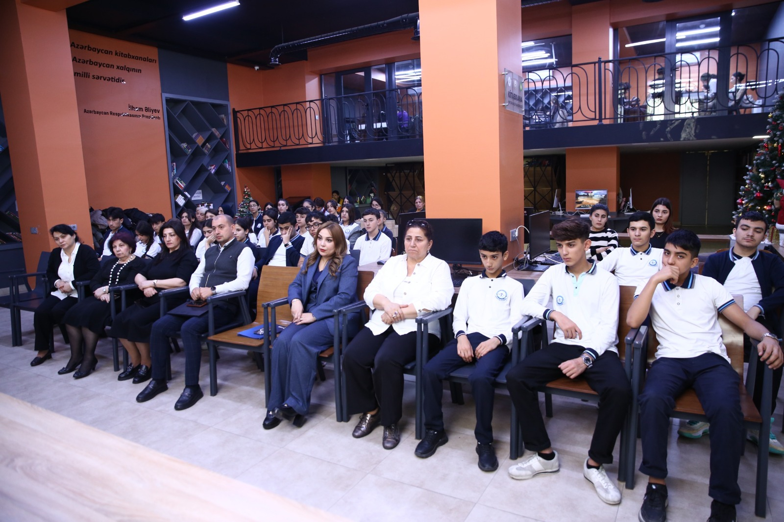 ADPU-da süni intellekt və kitabxanalar mövzusunda elmi-maarifləndirici tədbir keçirilib