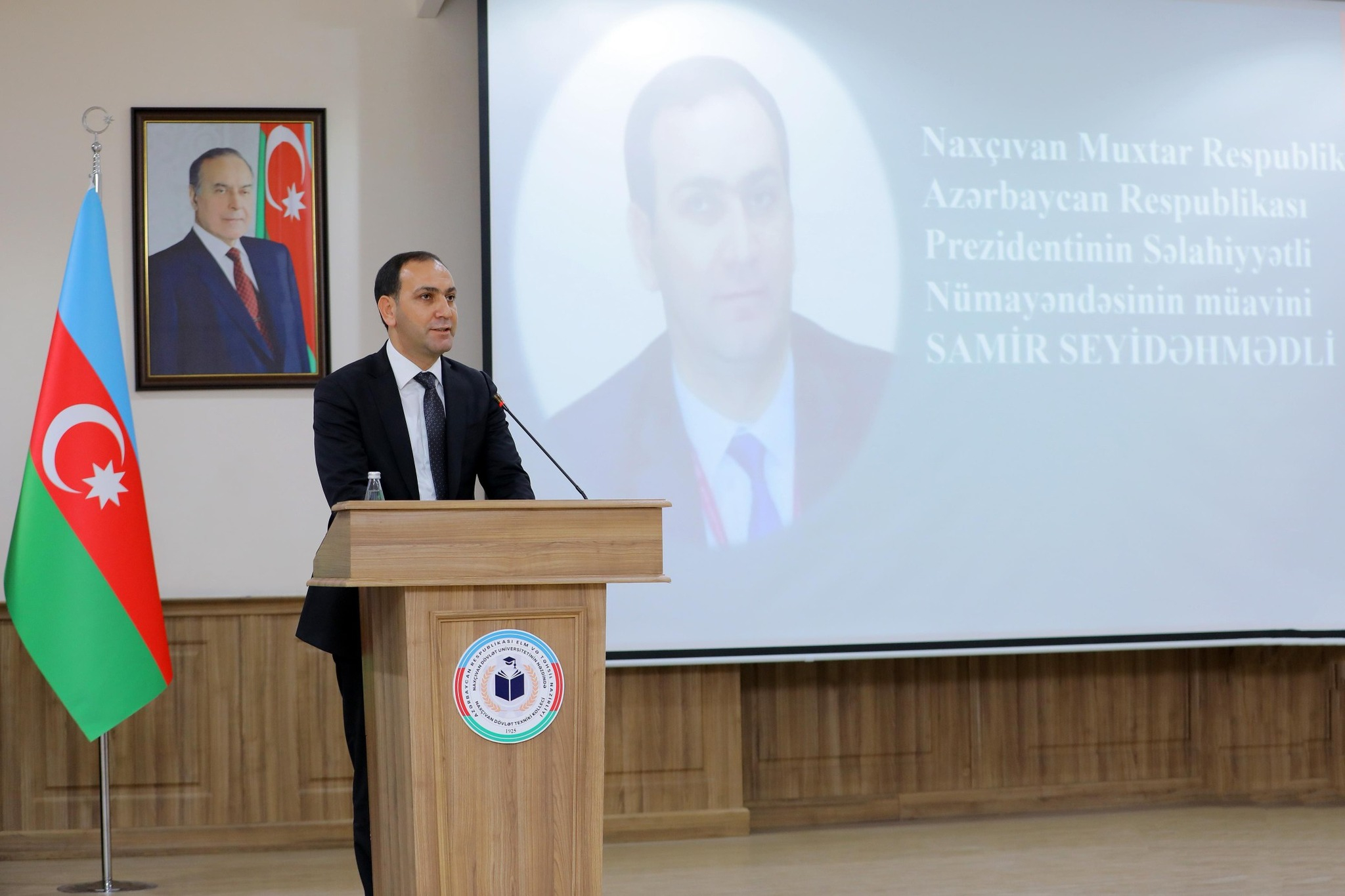 Naxçıvan Dövlət Texniki Kollecinin 100 illik yubiley konfransı keçirilib