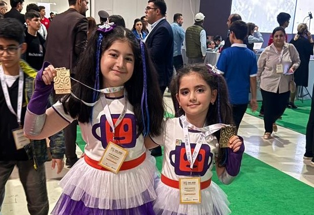 Şuşaya qızıl medalla qayıtdıqları üçün çox sevinclidirlər