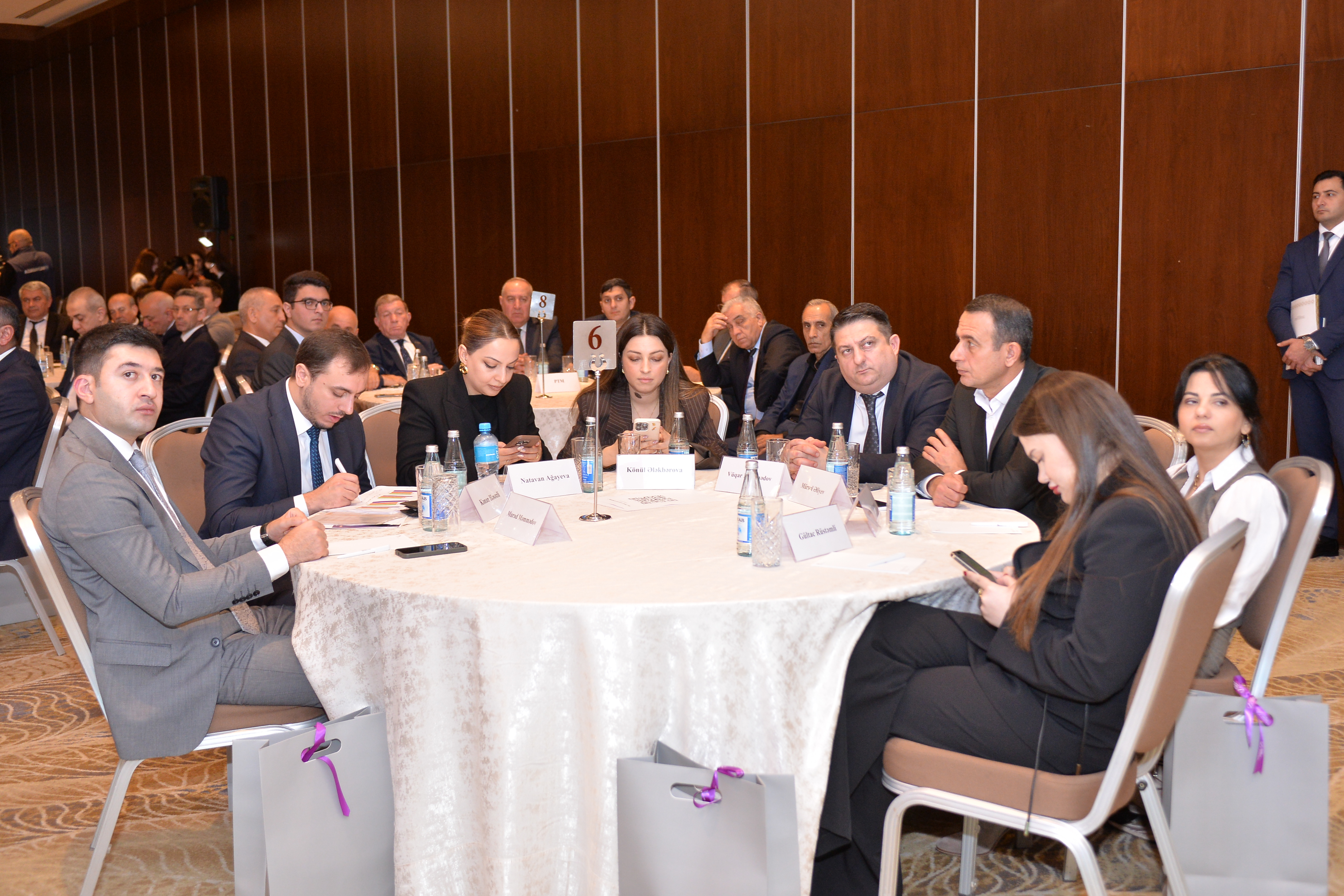 “Peşə təhsili: nailiyyətlər və çağırışlar” mövzusunda konfrans keçirilib 