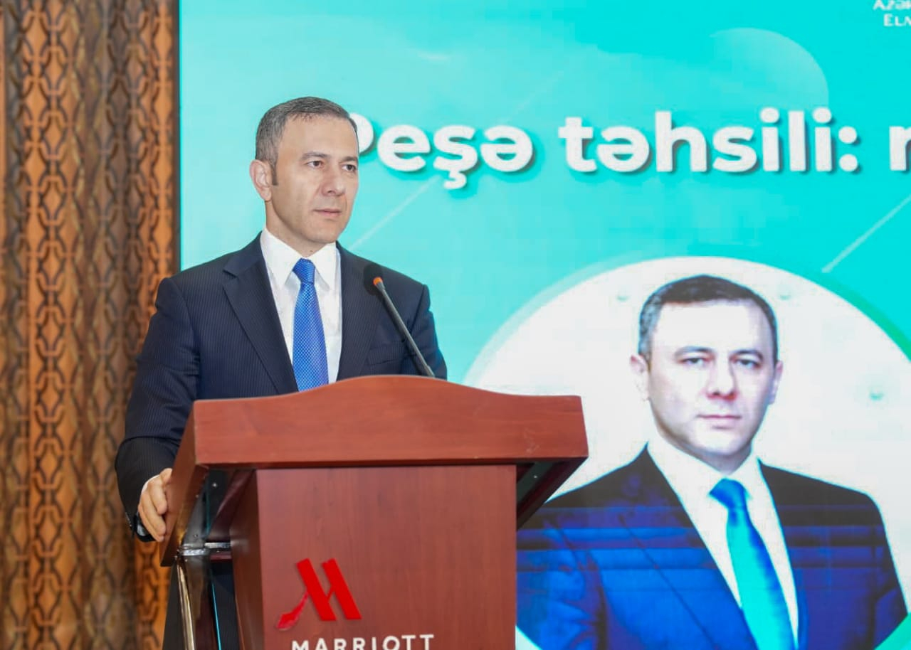 “Peşə təhsili: nailiyyətlər və çağırışlar” mövzusunda konfrans keçirilib 