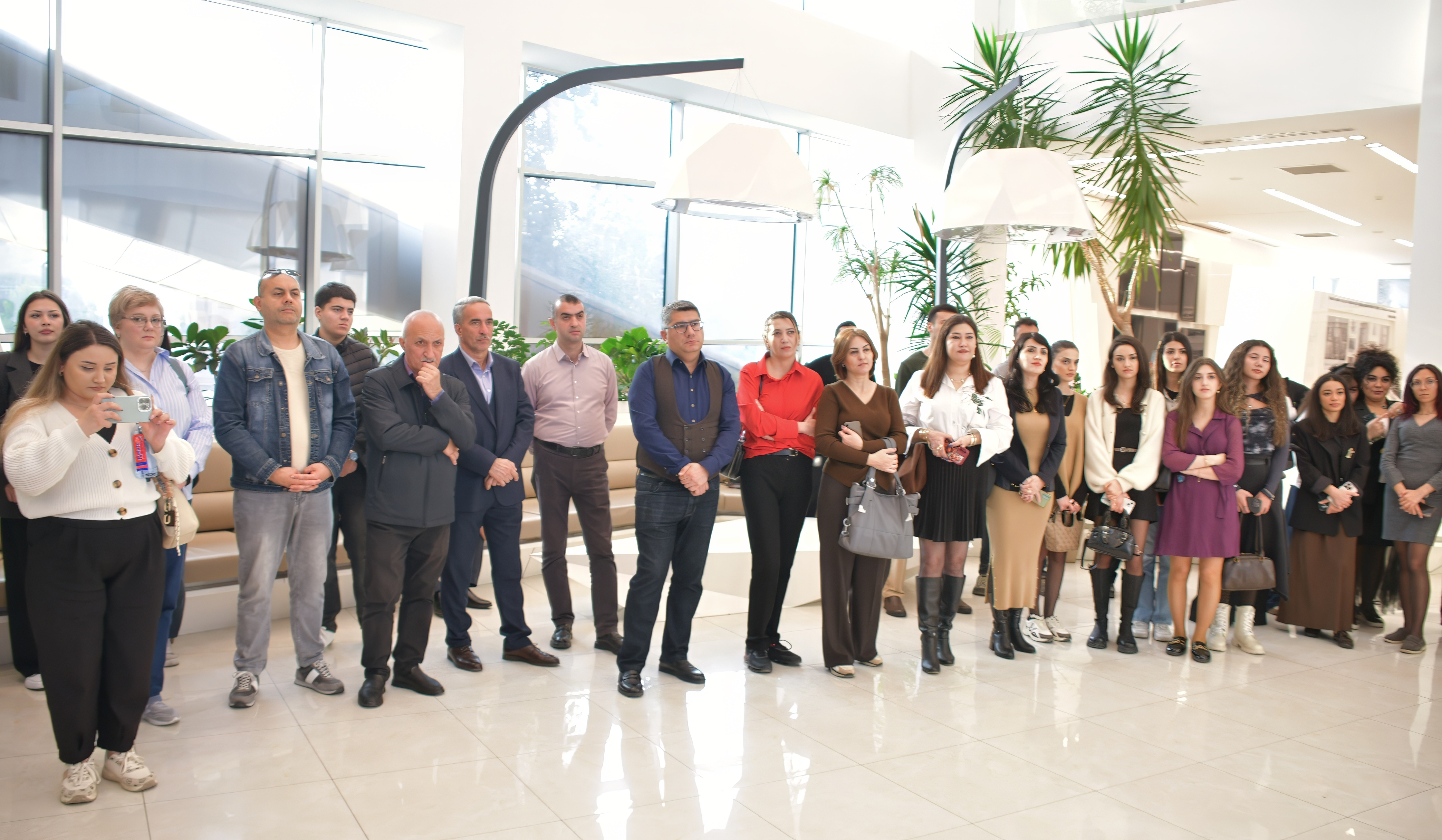 “Gilavar Fotoqrafiya Məktəbi” layihəsinə yekun vurulub