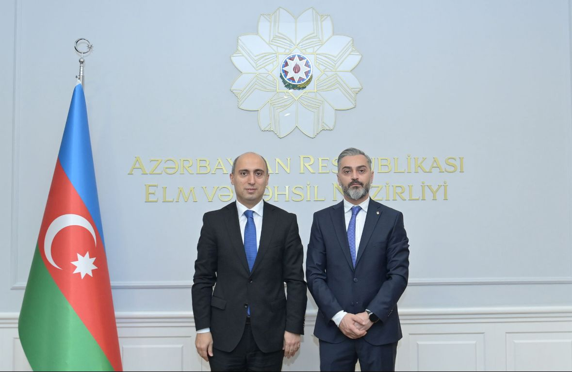 Elm və təhsil naziri Albaniyanın səfiri ilə görüşüb